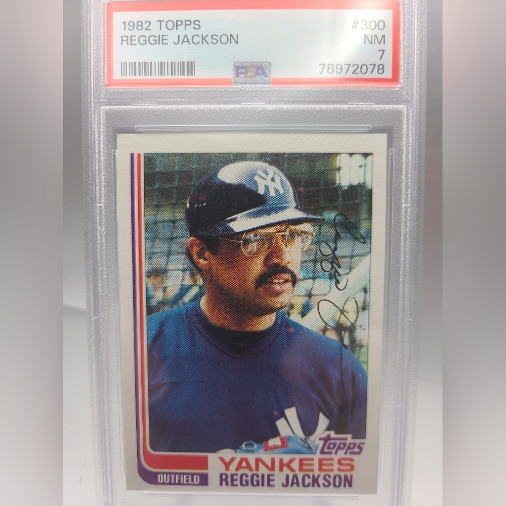Reggie Jackson 1982 Topps #300 New York Yankees PSA Graded 7 Trading Card